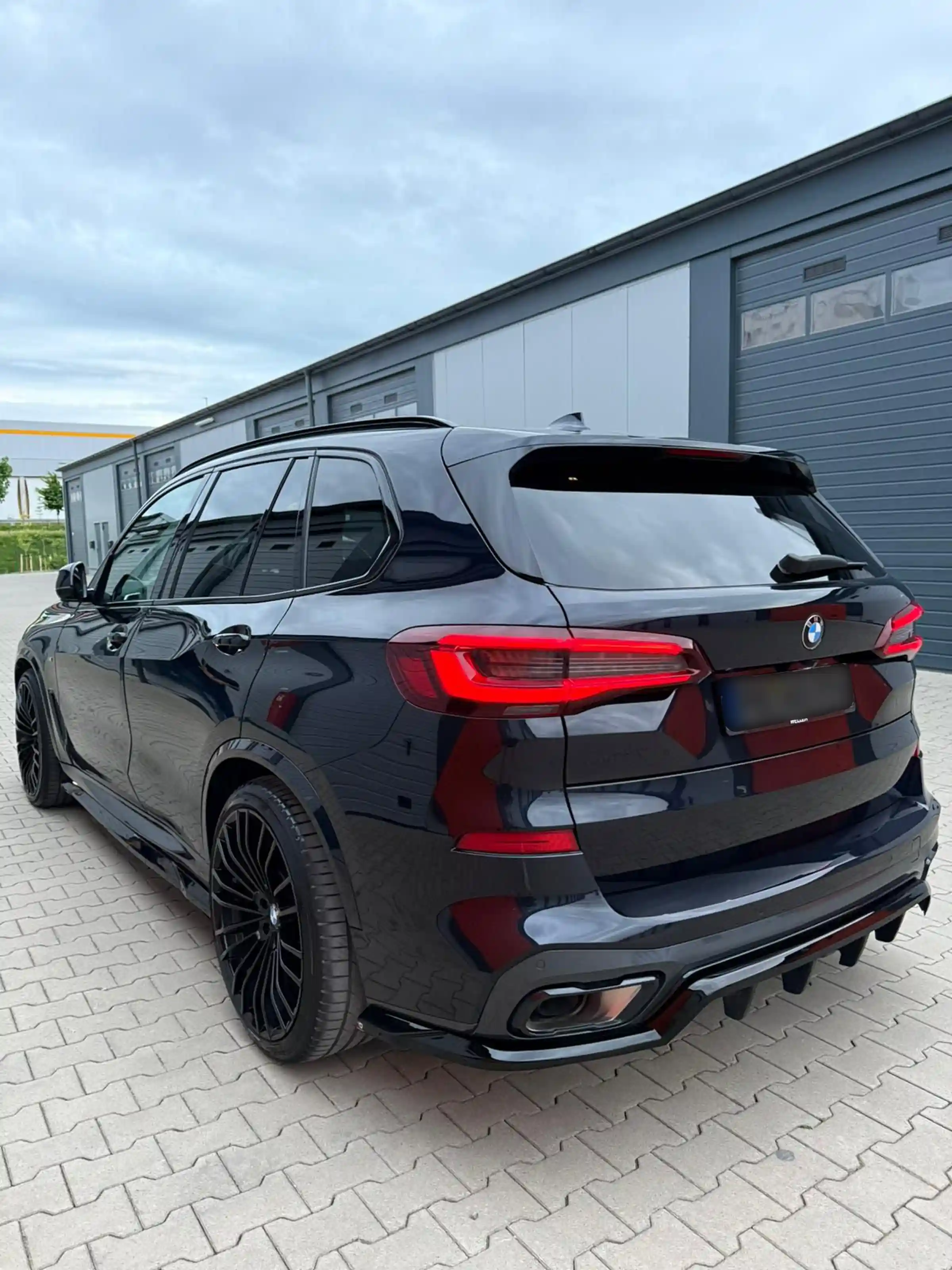 BMW X5 nach der Fahrzeugaufbereitung, Heckansicht
